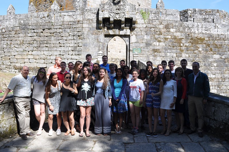 Programa-intercambio-acerca-estudantes-norteamericanos-Soutomaior