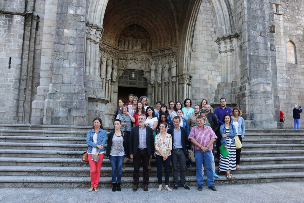 obradoiro-emprego-Descubre-Tui-2015-formará-20-desempregados-deseño-produtos-gráficos-promoción-turística-local-información-visitante